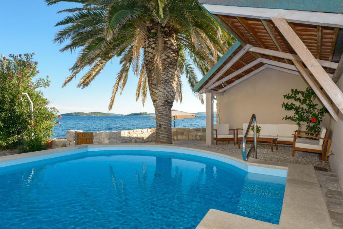 Luxury Beachfront Villa Mare With Private Pool At The Beach Orebic - Peljesac 外观 照片